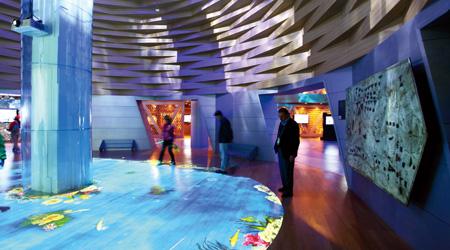 短平快全息投影在投影行业经营多年,在互动投影工程方面有着非常丰富